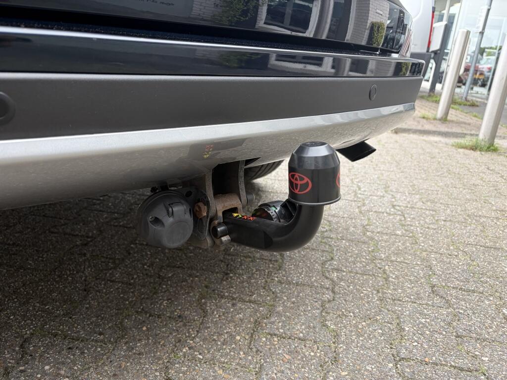 Toyota RAV4 2.5 Hybrid AWD Style | Afn. Trekhaak | All-season | Stoelverwarm - Image 8