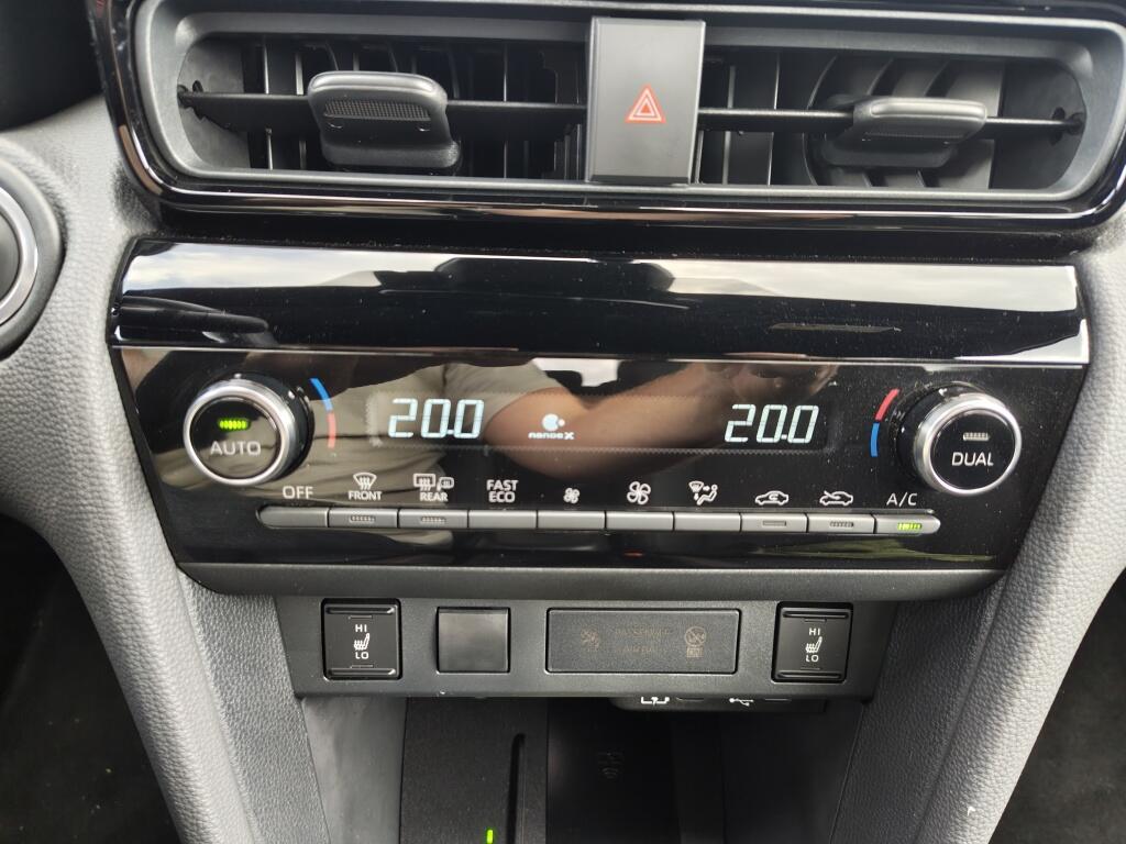 Toyota Yaris Cross 1.5 Hybrid 130 GR SPORT | Sensoren v/a | El. Achterklep | Androi - Image 18