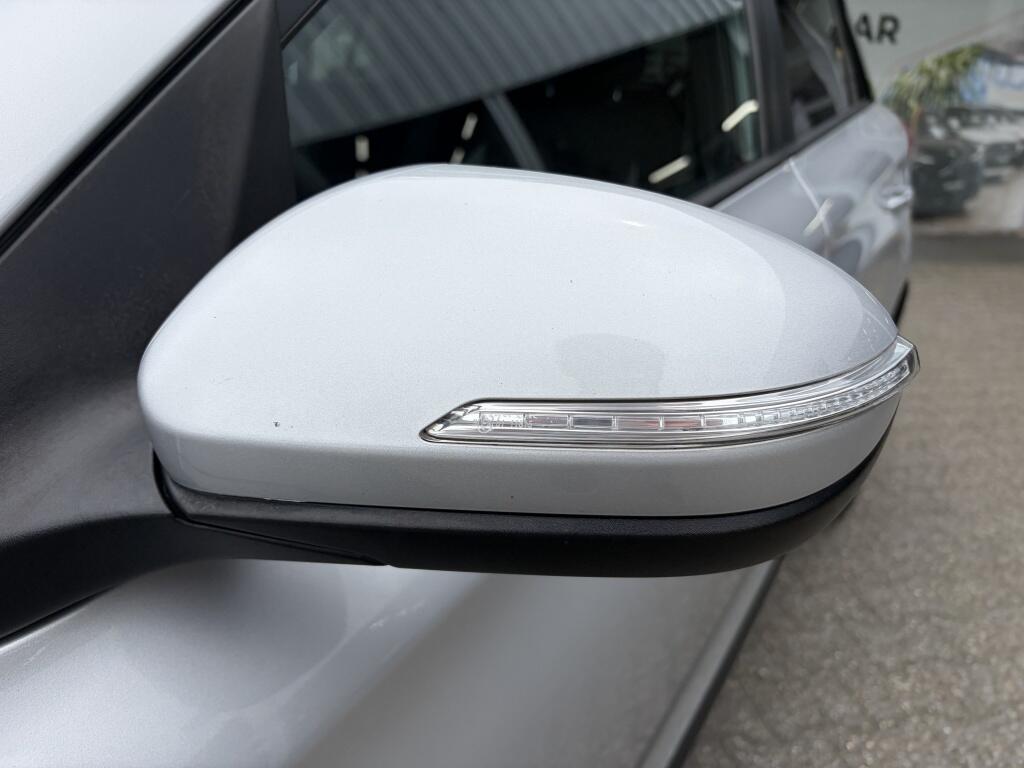 Hyundai i20 1.0 T-GDI Black Edition | Sensoren achter | Cruise control | Nav - Image 33
