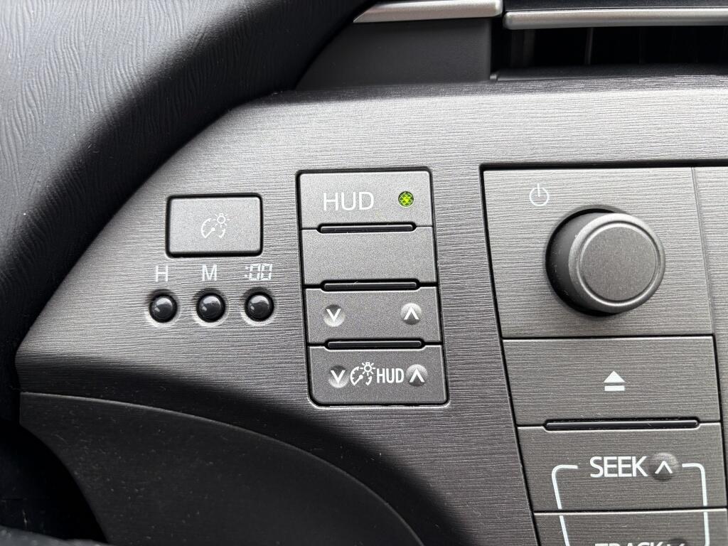 Toyota Prius 1.8 Business |  Afn. Trekhaak | HUD | Navi | Cruise control | - Image 17