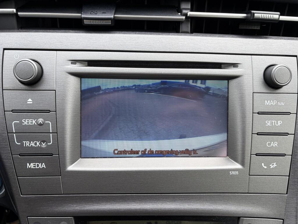 Toyota Prius 1.8 Business |  Afn. Trekhaak | HUD | Navi | Cruise control | - Image 19