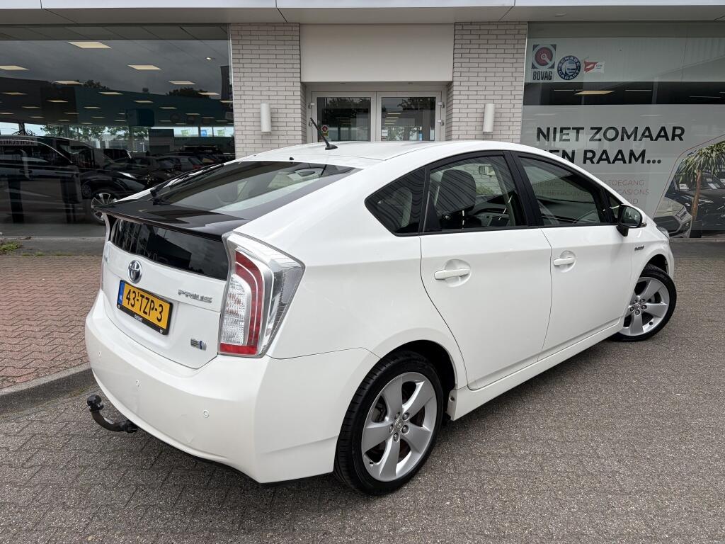 Toyota Prius 1.8 Business |  Afn. Trekhaak | HUD | Navi | Cruise control | - Image 3