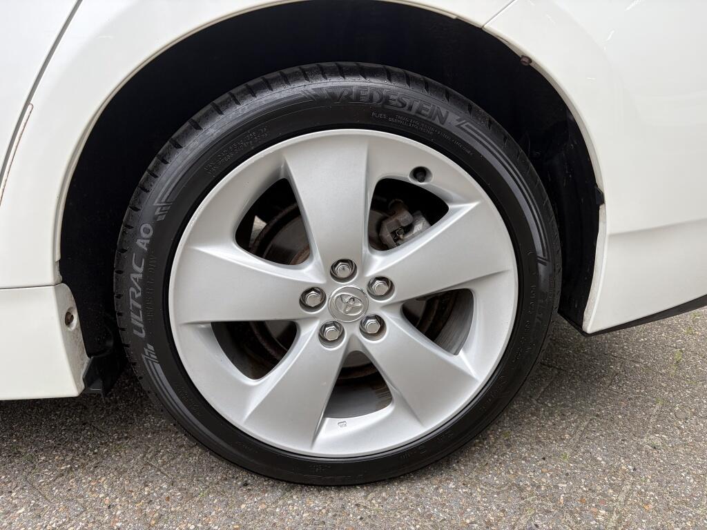 Toyota Prius 1.8 Business |  Afn. Trekhaak | HUD | Navi | Cruise control | - Image 38