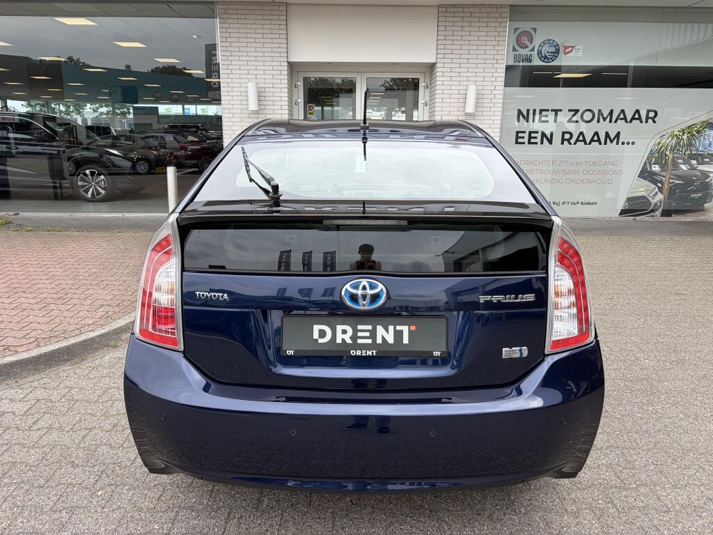 Toyota Prius 1.8 Executive Business | HUD | JBL | Cruise control | - Image 7
