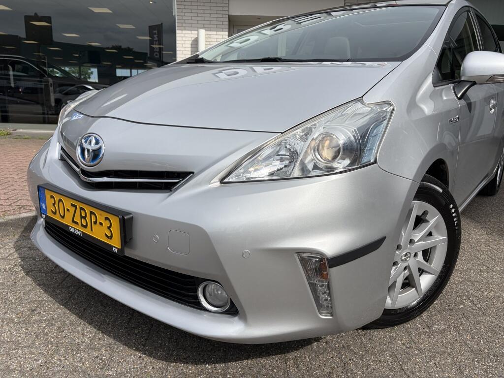 Toyota Prius Wagon 1.8 Aspiration | 7 pers. | Afn. trekhaak | HUD | Pano | - Image 2