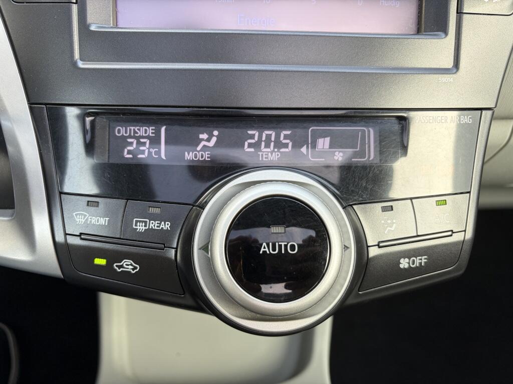 Toyota Prius Wagon 1.8 Aspiration | 7 pers. | Afn. trekhaak | HUD | Pano | - Image 26