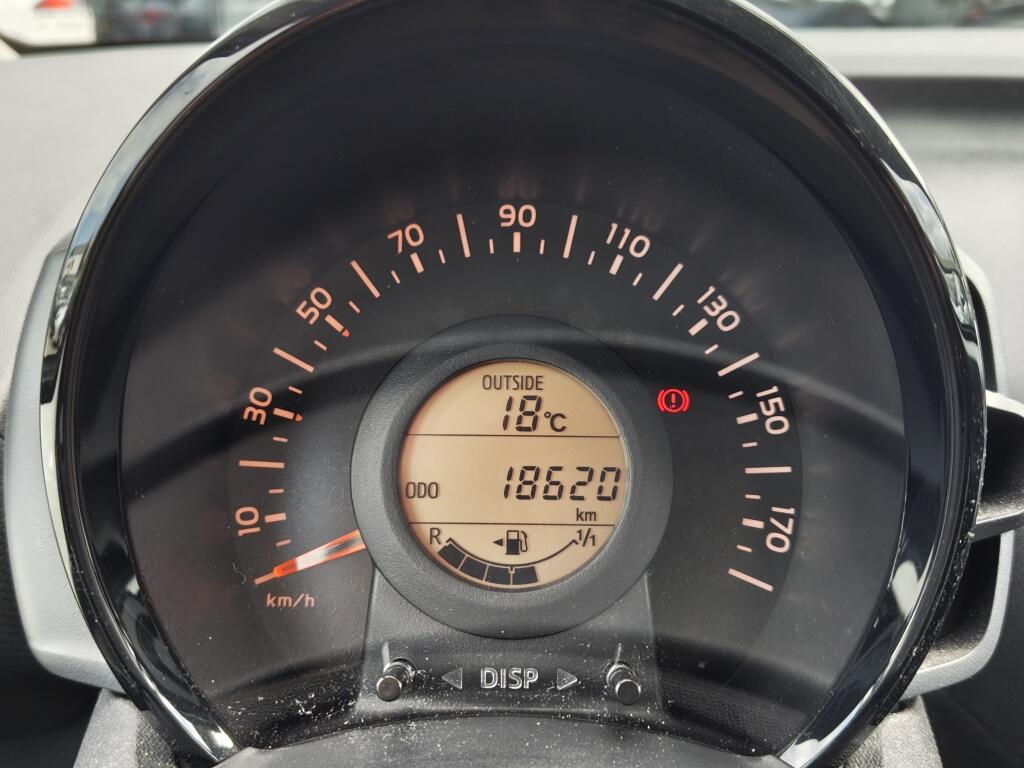 Toyota Aygo 1.0 VVT-i x-fun | Airco | Bluetooth | El. Ramen | Lage Km Stand - Image 10