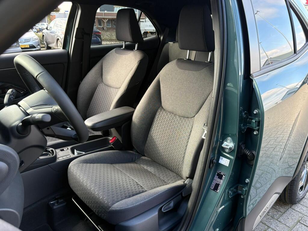 Toyota Yaris Cross 1.5 Hybrid 130 Dynamic | Comfort Pack | Sensoren v/a | Stoelverw - Image 30