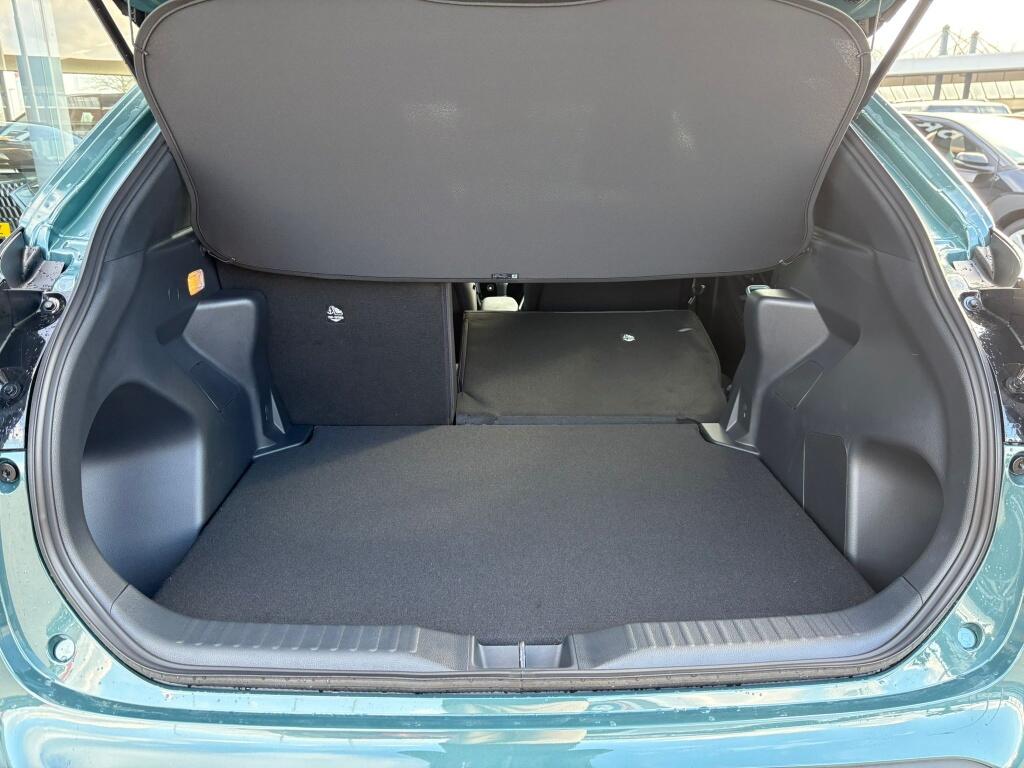 Toyota Yaris Cross 1.5 Hybrid 130 Dynamic | Comfort Pack | Sensoren v/a | Stoelverw - Image 35