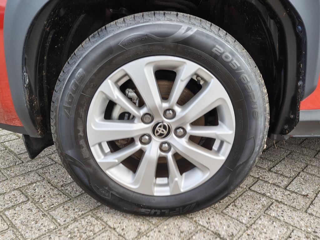 Toyota Yaris Cross 1.5 Hybrid Active | Adaptive Cruise Control | Achteruitrijcamera - Image 32