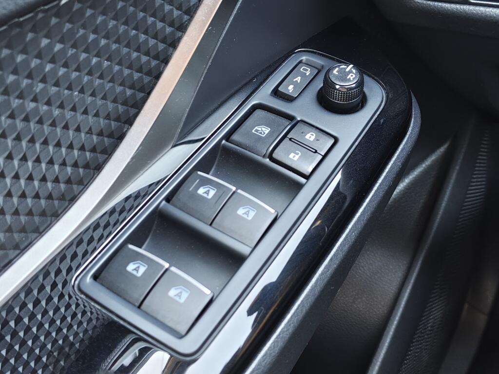 Toyota C-HR 1.8 Hybrid Dynamic Sport | Trekhaak | JBL | Navi | Alcantara/Lee - Image 24