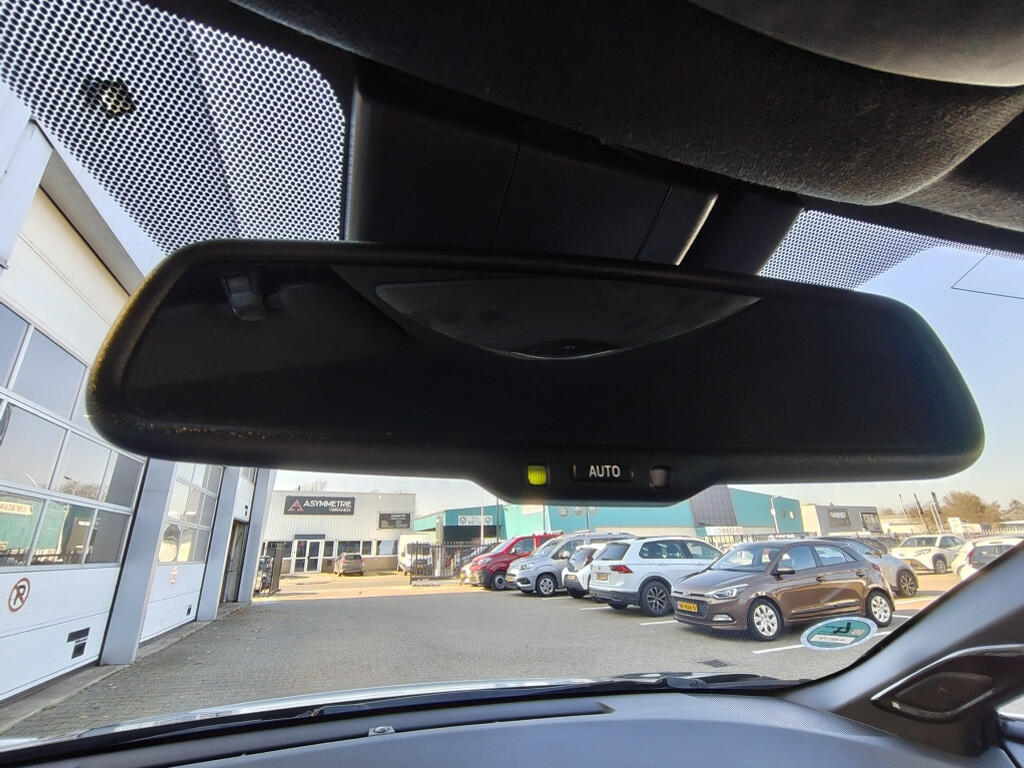 Toyota C-HR 1.8 Hybrid Dynamic Sport | Trekhaak | JBL | Navi | Alcantara/Lee - Image 27