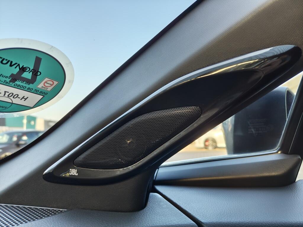 Toyota C-HR 1.8 Hybrid Dynamic Sport | Trekhaak | JBL | Navi | Alcantara/Lee - Image 28