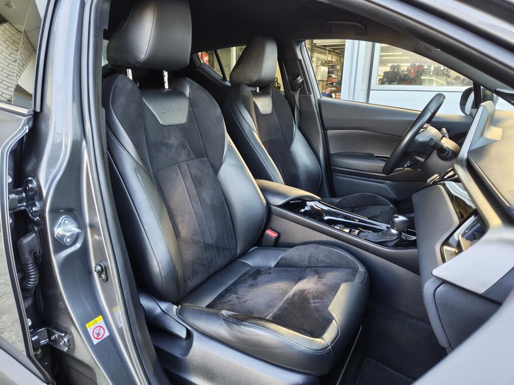 Toyota C-HR 1.8 Hybrid Dynamic Sport | Trekhaak | JBL | Navi | Alcantara/Lee - Image 32
