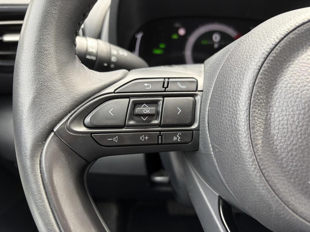 Toyota Yaris Cross 1.5 Hybrid 115 Dynamic | Sensoren v/a | Stuur + Stoelverwarming - Image 13