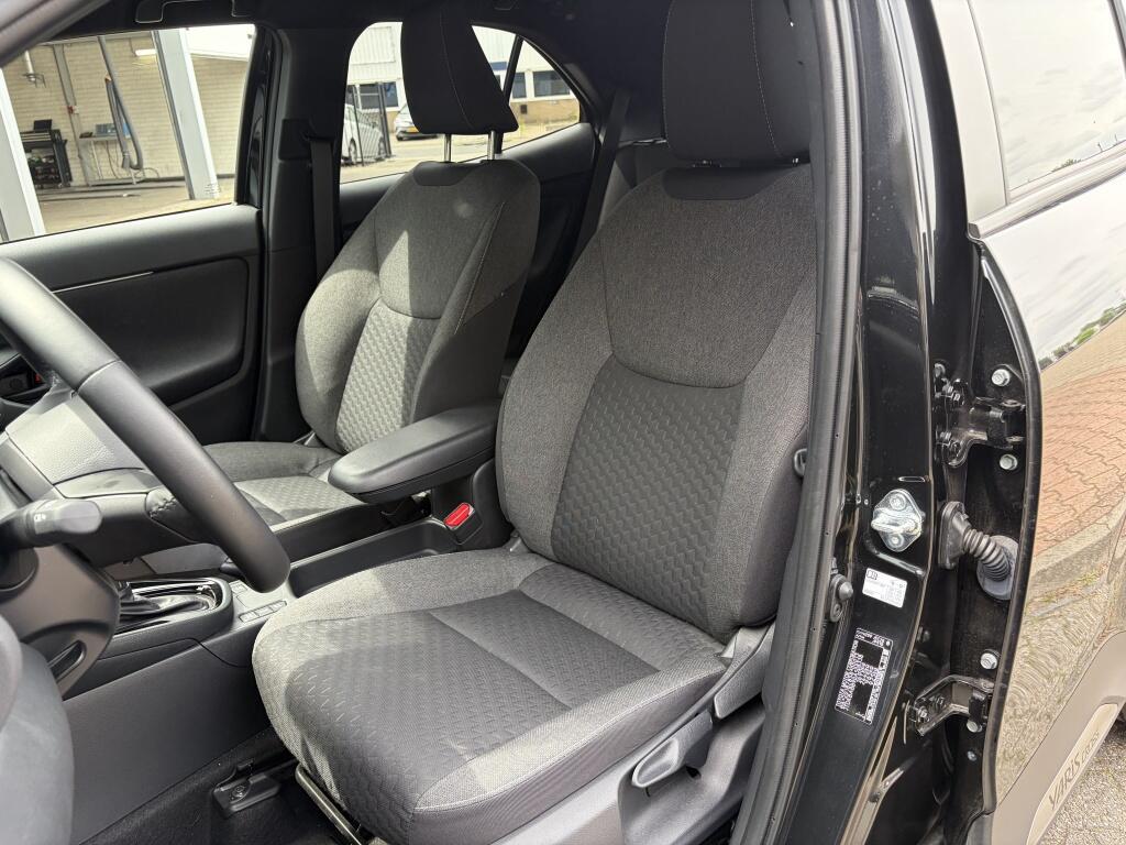 Toyota Yaris Cross 1.5 Hybrid 115 Dynamic | Sensoren v/a | Stuur + Stoelverwarming - Image 27