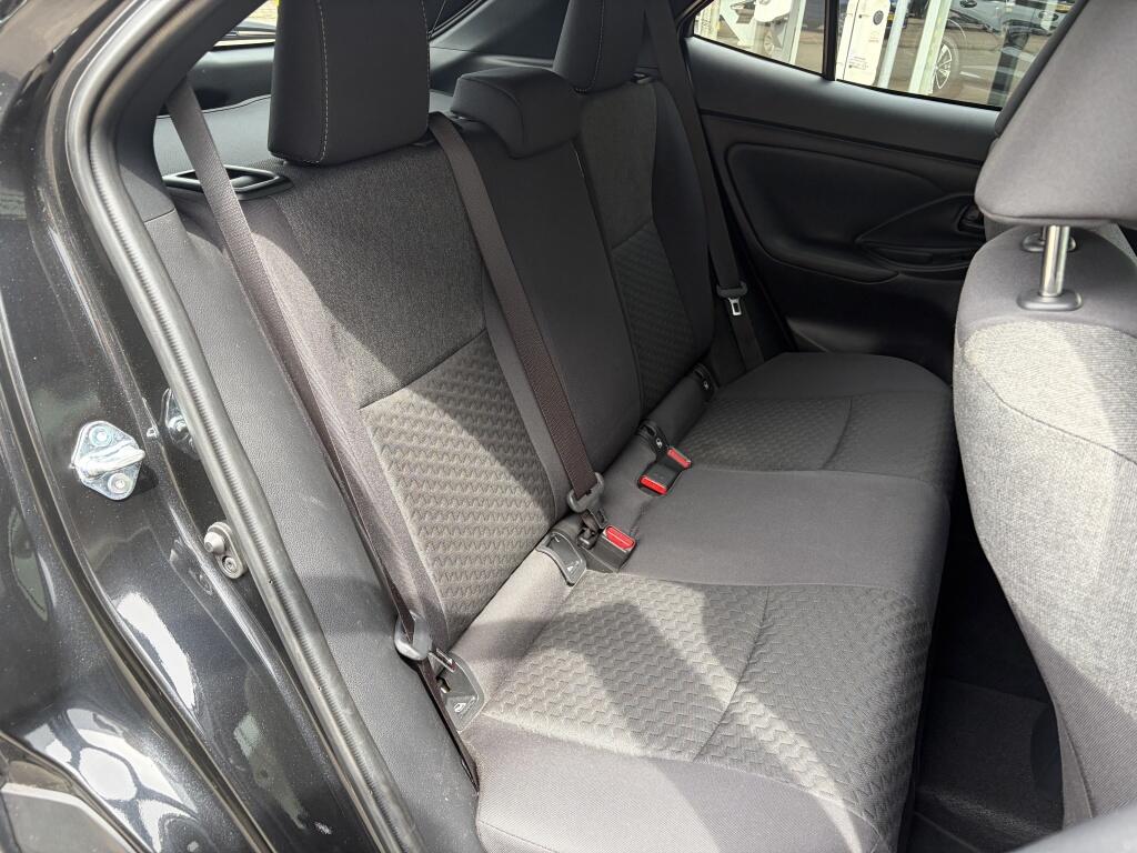 Toyota Yaris Cross 1.5 Hybrid 115 Dynamic | Sensoren v/a | Stuur + Stoelverwarming - Image 30