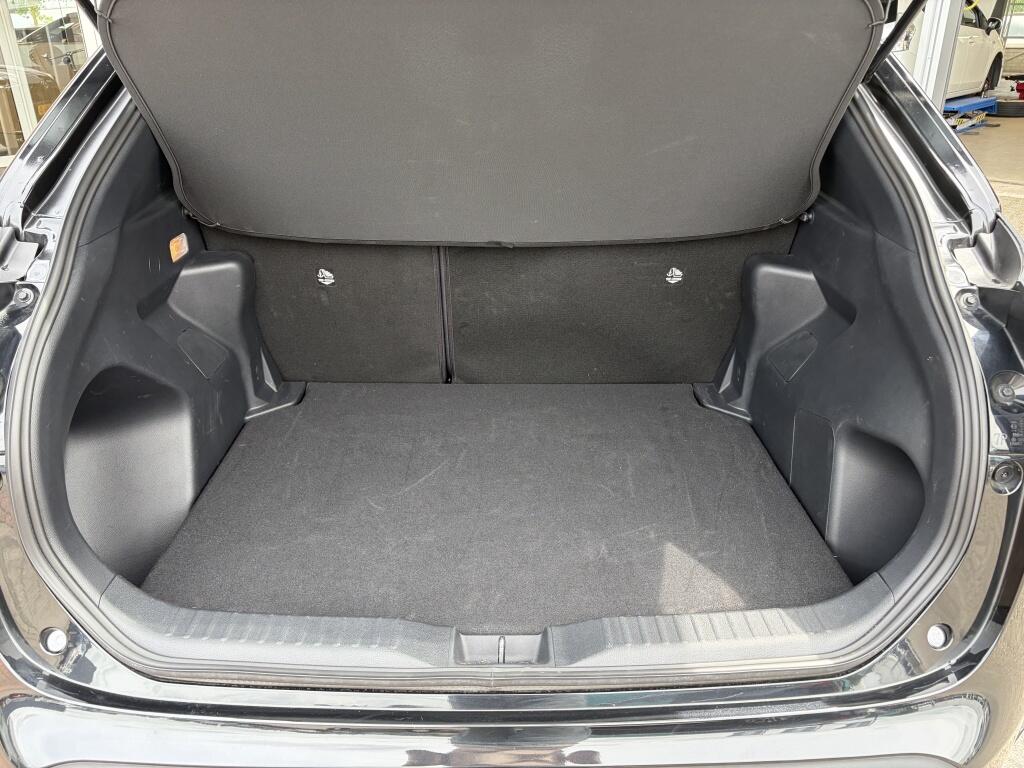Toyota Yaris Cross 1.5 Hybrid 115 Dynamic | Sensoren v/a | Stuur + Stoelverwarming - Image 31