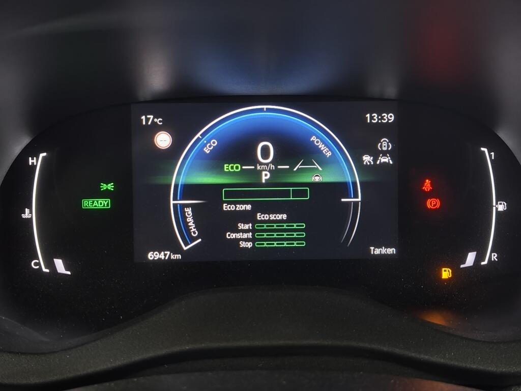 Toyota Yaris Cross 1.5 Hybrid 115 Dynamic | Sensoren v/a | Stuur & Stoelverwarming - Image 10