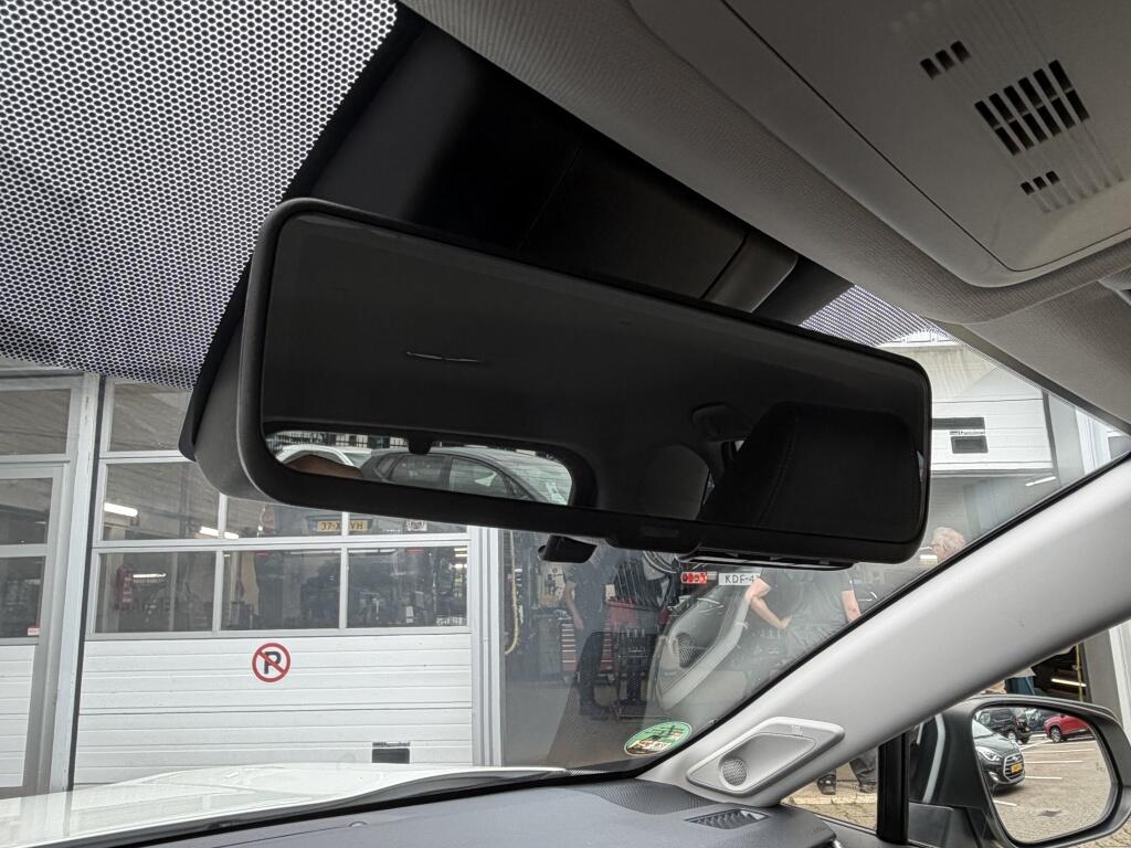 Toyota RAV4 2.5 Hybrid Executive | JBL | 360 camera | Trekhaak Afn | Leder - Image 18