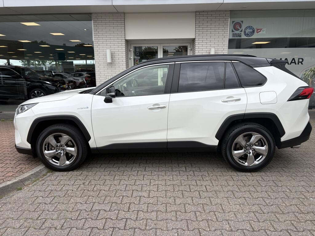 Toyota RAV4 2.5 Hybrid Executive | JBL | 360 camera | Trekhaak Afn | Leder - Image 3