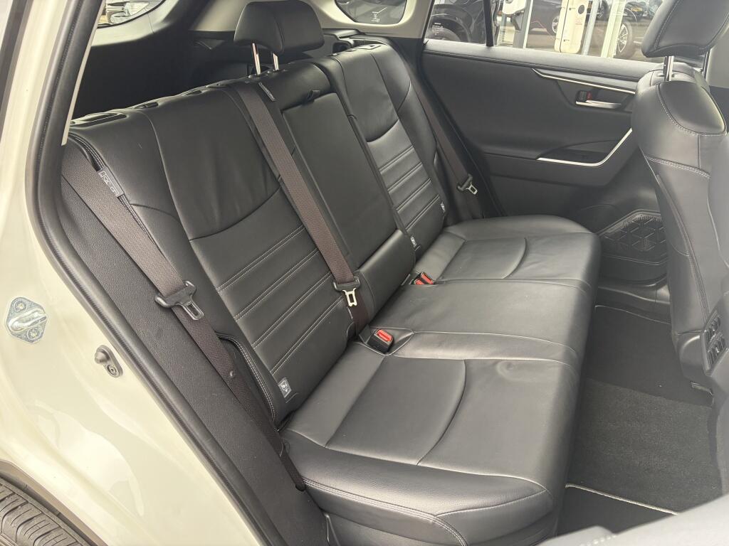 Toyota RAV4 2.5 Hybrid Executive | JBL | 360 camera | Trekhaak Afn | Leder - Image 37