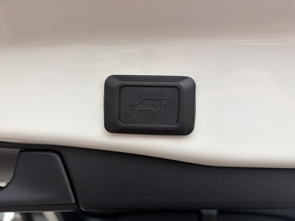Toyota RAV4 2.5 Hybrid Executive | JBL | 360 camera | Trekhaak Afn | Leder - Image 40