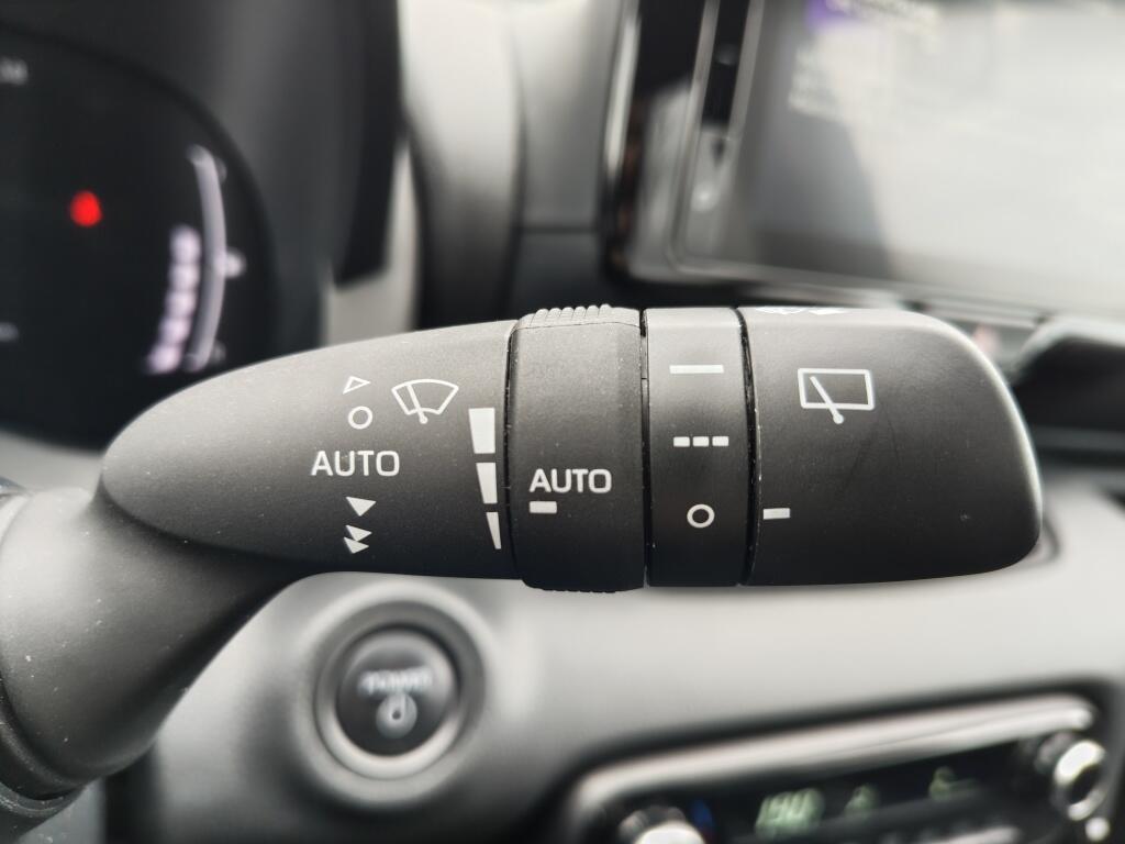 Toyota Yaris 1.5 Hybrid 115 Dynamic | Sensoren v/a | Stuur & Stoelverwarming - Image 12