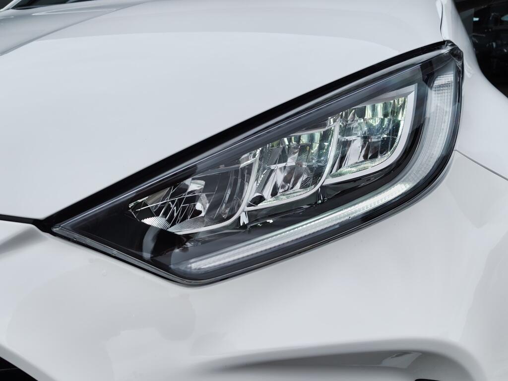 Toyota Yaris 1.5 Hybrid 115 Dynamic | Sensoren v/a | Stuur & Stoelverwarming - Image 33