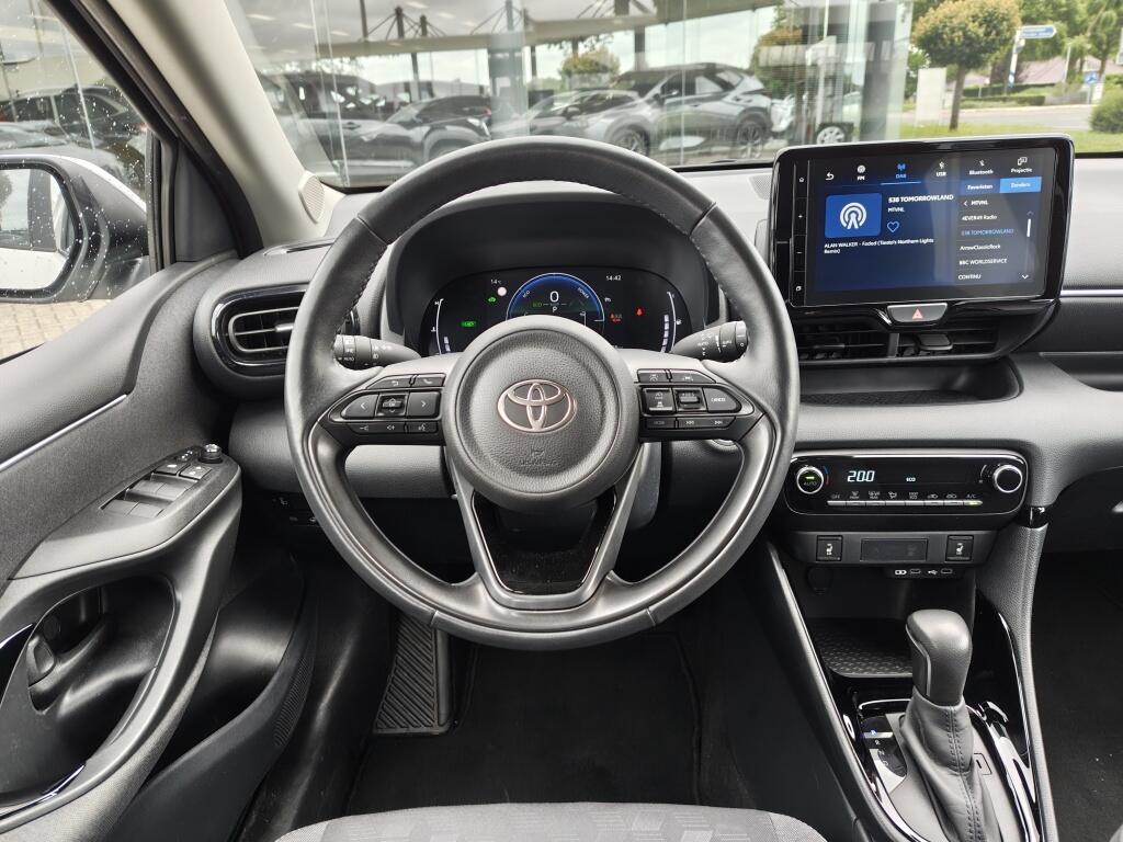 Toyota Yaris 1.5 Hybrid 115 Dynamic | Sensoren v/a | Stuur & Stoelverwarming - Image 8
