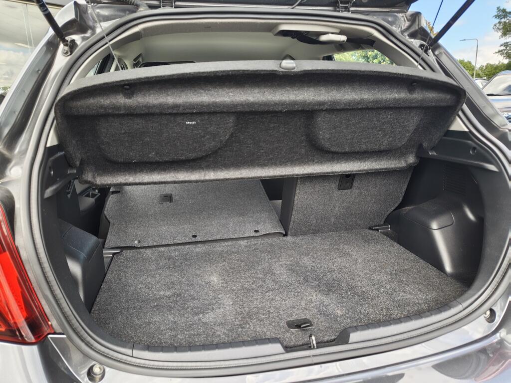 Toyota Yaris 1.5 Hybrid Aspiration | Goed Onderhouden | Achteruitrijcamera - Image 28