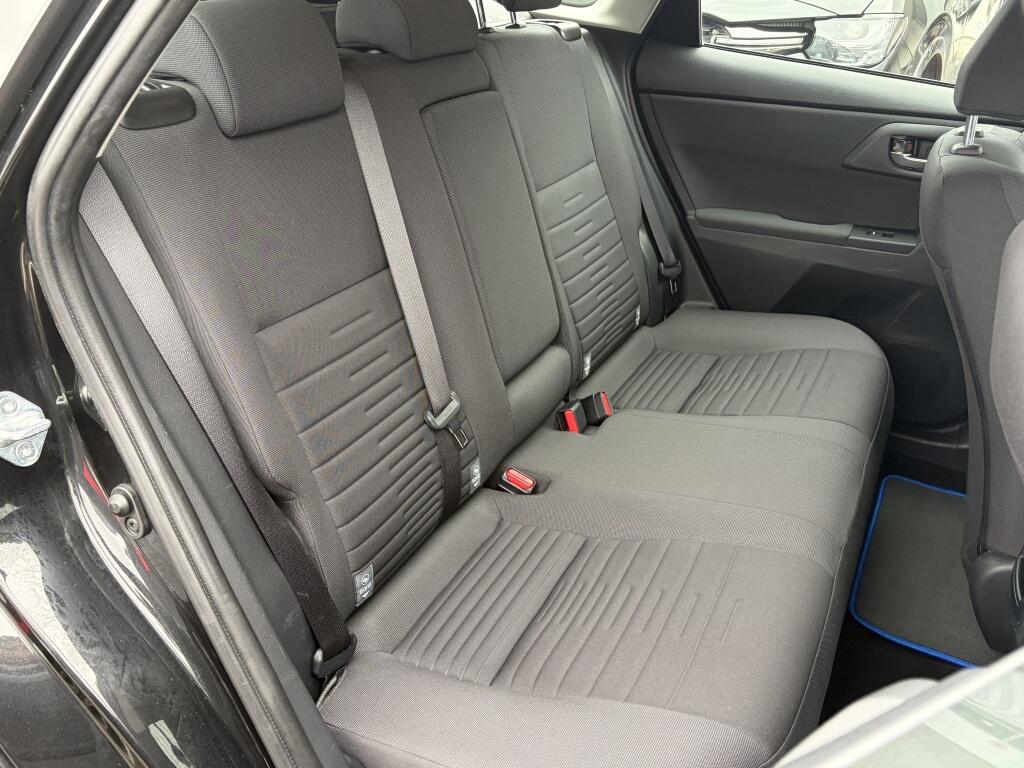 Toyota Auris Touring Sports 1.8 Hybrid Dynamic Go | Trekhaak | All-season | Stoelverw - Image 30