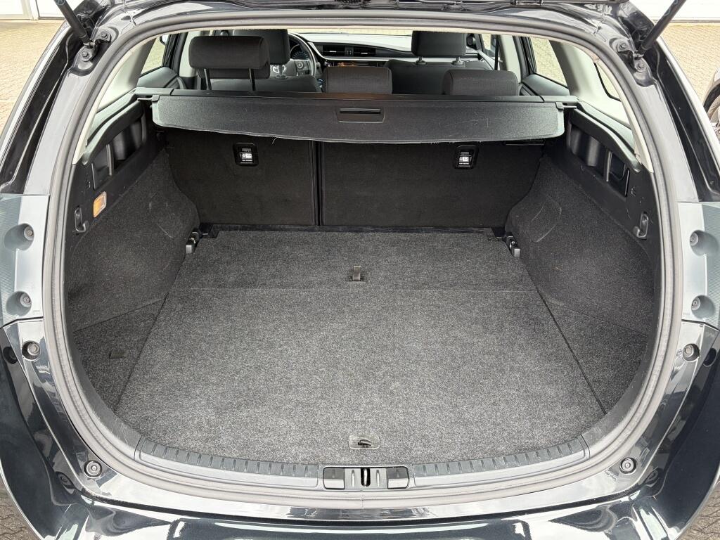 Toyota Auris Touring Sports 1.8 Hybrid Dynamic Go | Trekhaak | All-season | Stoelverw - Image 31