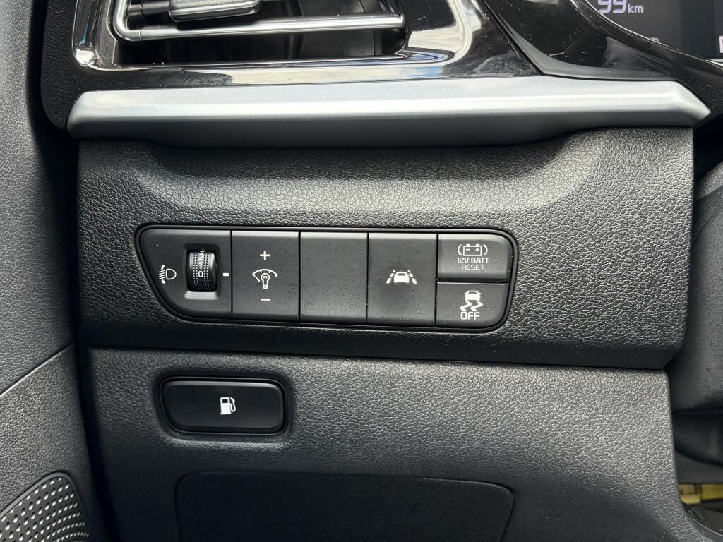 Kia Niro 1.6 GDI Hybrid DynamicLine | Trekhaak | All-season | PDC achter - Image 29