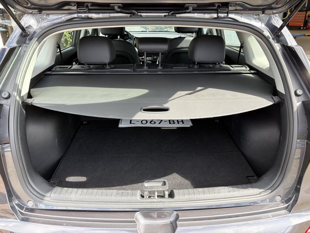 Kia Niro 1.6 GDI Hybrid DynamicLine | Trekhaak | All-season | PDC achter - Image 36
