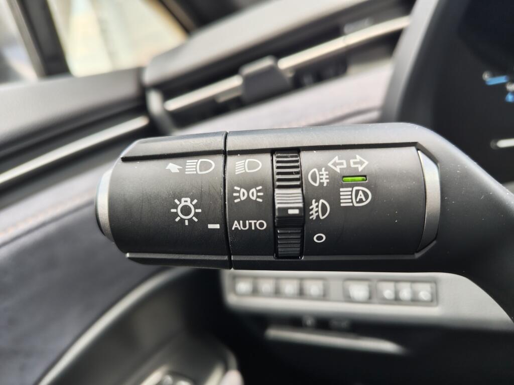 Lexus LBX Cool 2WD | Head Up Display | Sensoren v/a | Memory Seat | Stoelv - Image 12