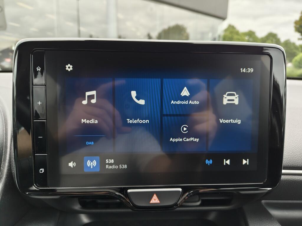 Toyota Yaris 1.5 Hybrid 115 Dynamic | Sensoren v/a | Stuur & Stoelverwarming - Image 15