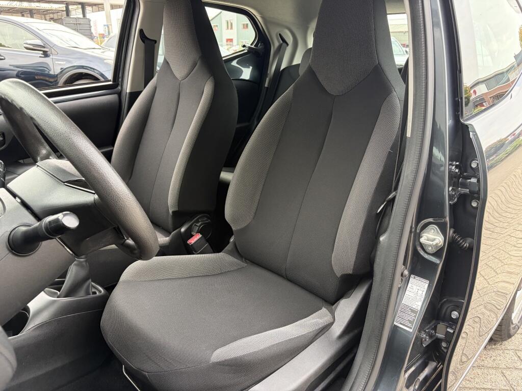 Toyota Aygo 1.0 VVT-i x-fun | Airco | Bluetooth | El. Ramen | - Image 24