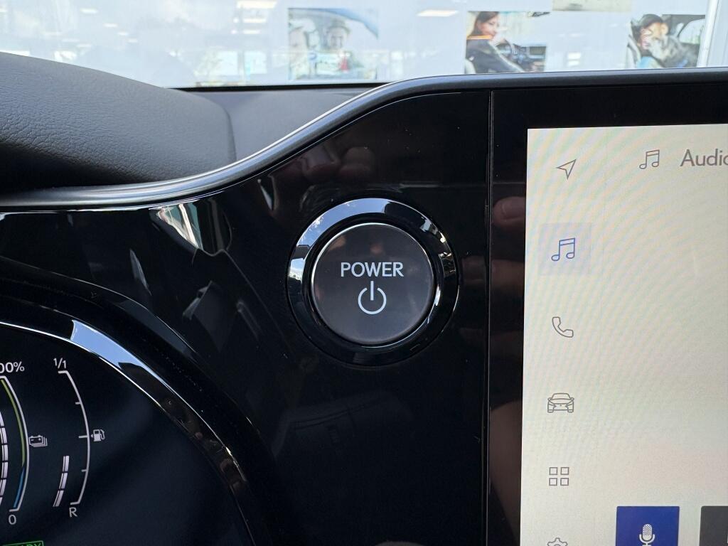 Lexus NX 450h+ AWD Luxury Line | trekhaak | Stuur + stoelverwarming | - Image 17
