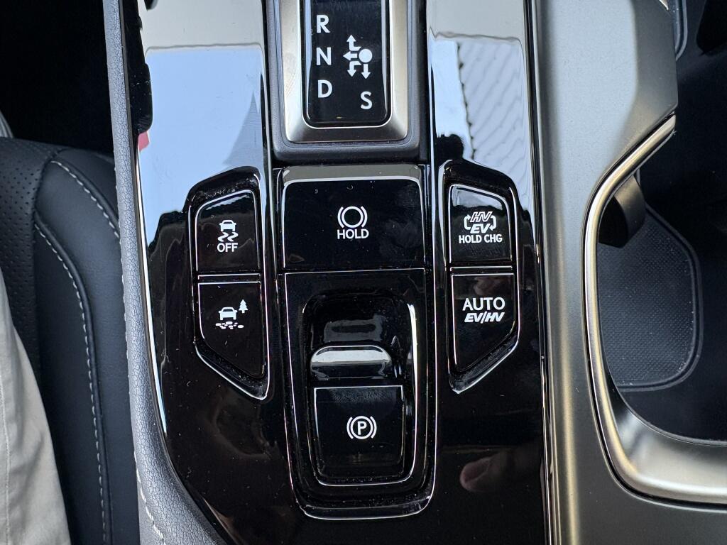 Lexus NX 450h+ AWD Luxury Line | trekhaak | Stuur + stoelverwarming | - Image 24