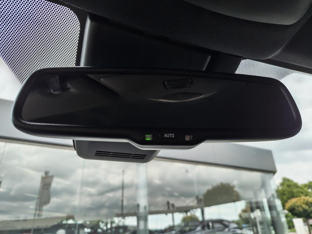 Toyota C-HR 1.8 Hybrid Style | Trekhaak Afneembaar | Sensoren v/a | Stoelver - Image 26