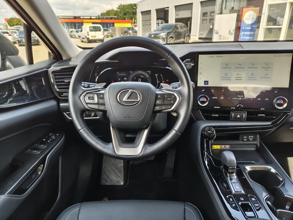 Lexus NX 450h+ AWD Luxury Line | Trekhaak | 1500Kg Trekgew. | Leder | And - Image 10