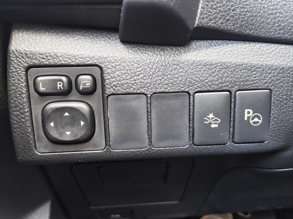 Toyota Auris Touring Sports 1.8 Hybrid Lease Pro | Pano | Trekhaak  | Sensoren v/a | Stoelve - Image 27