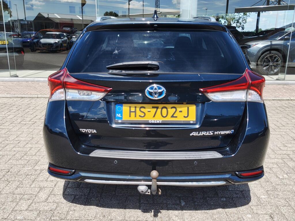 Toyota Auris Touring Sports 1.8 Hybrid Lease Pro | Pano | Trekhaak  | Sensoren v/a | Stoelve - Image 7