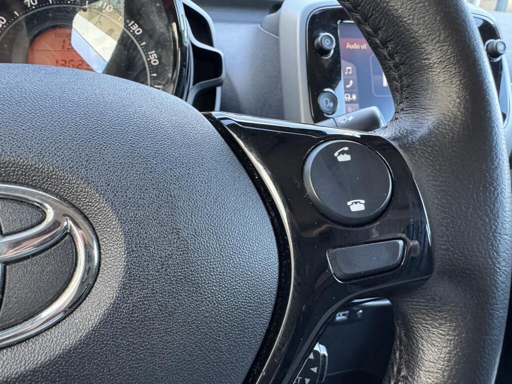 Toyota Aygo 1.0 VVT-i x-play |Achteruitcamera - Image 19