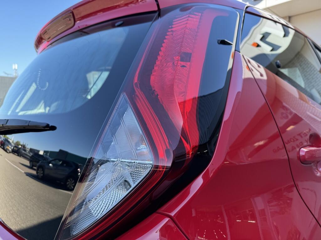 Toyota Aygo 1.0 VVT-i x-play |Achteruitcamera - Image 28