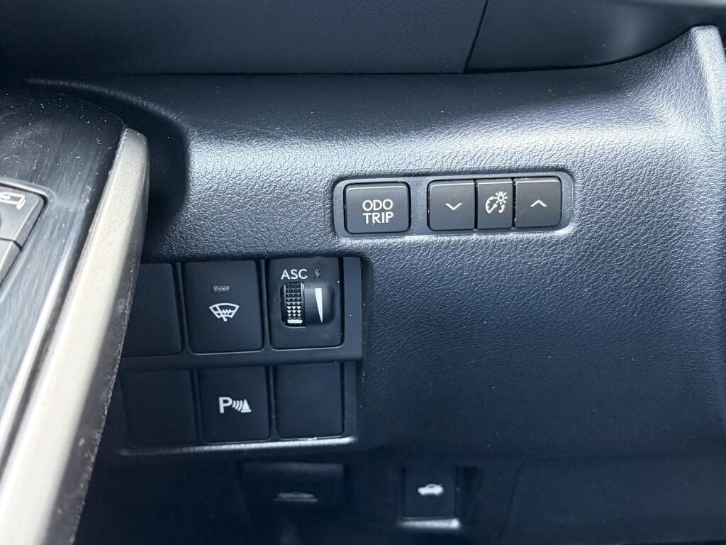 Lexus IS 300h First Edition | Sensoren V/A | Cruise Control | Navigatie | - Image 28