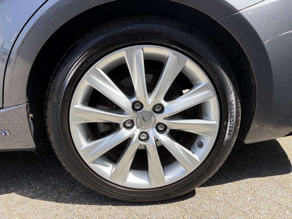 Lexus IS 300h First Edition | Sensoren V/A | Cruise Control | Navigatie | - Image 39