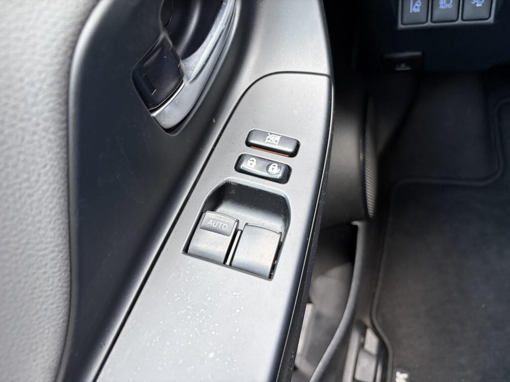 Toyota Yaris 1.5 Hybrid Aspiration | Cruise control | Climate control | Camer - Image 22