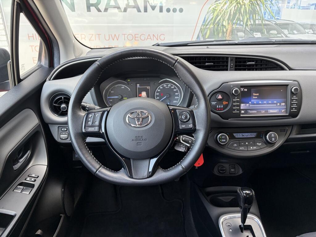 Toyota Yaris 1.5 Hybrid Aspiration | Cruise control | Climate control | Camer - Image 8